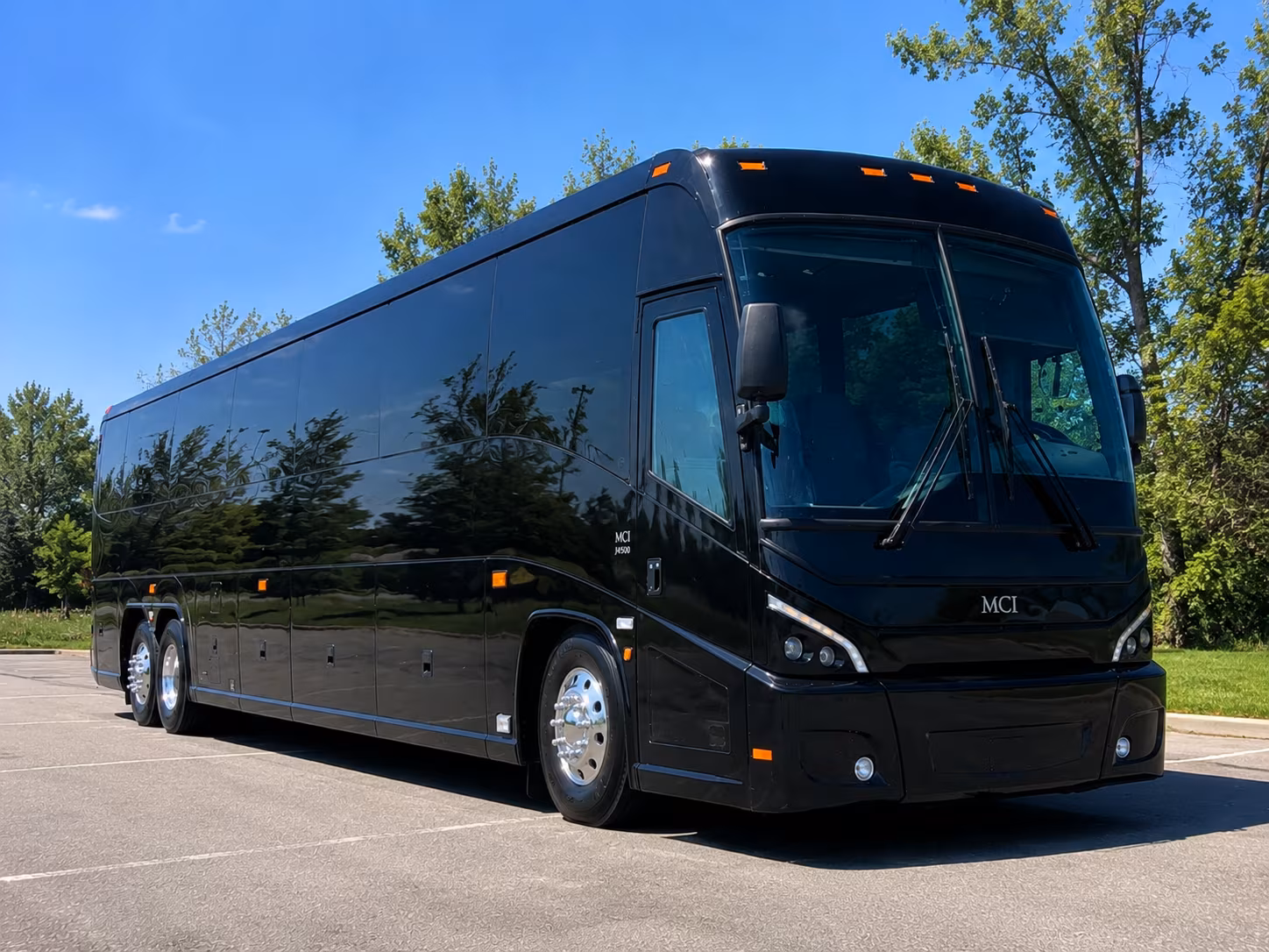 lodi wine country bus rentals for old vine zinfandel tours